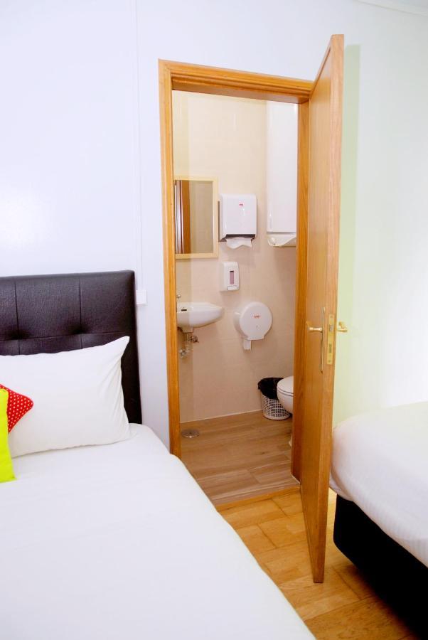 Do Castelo Hostel Lisbon